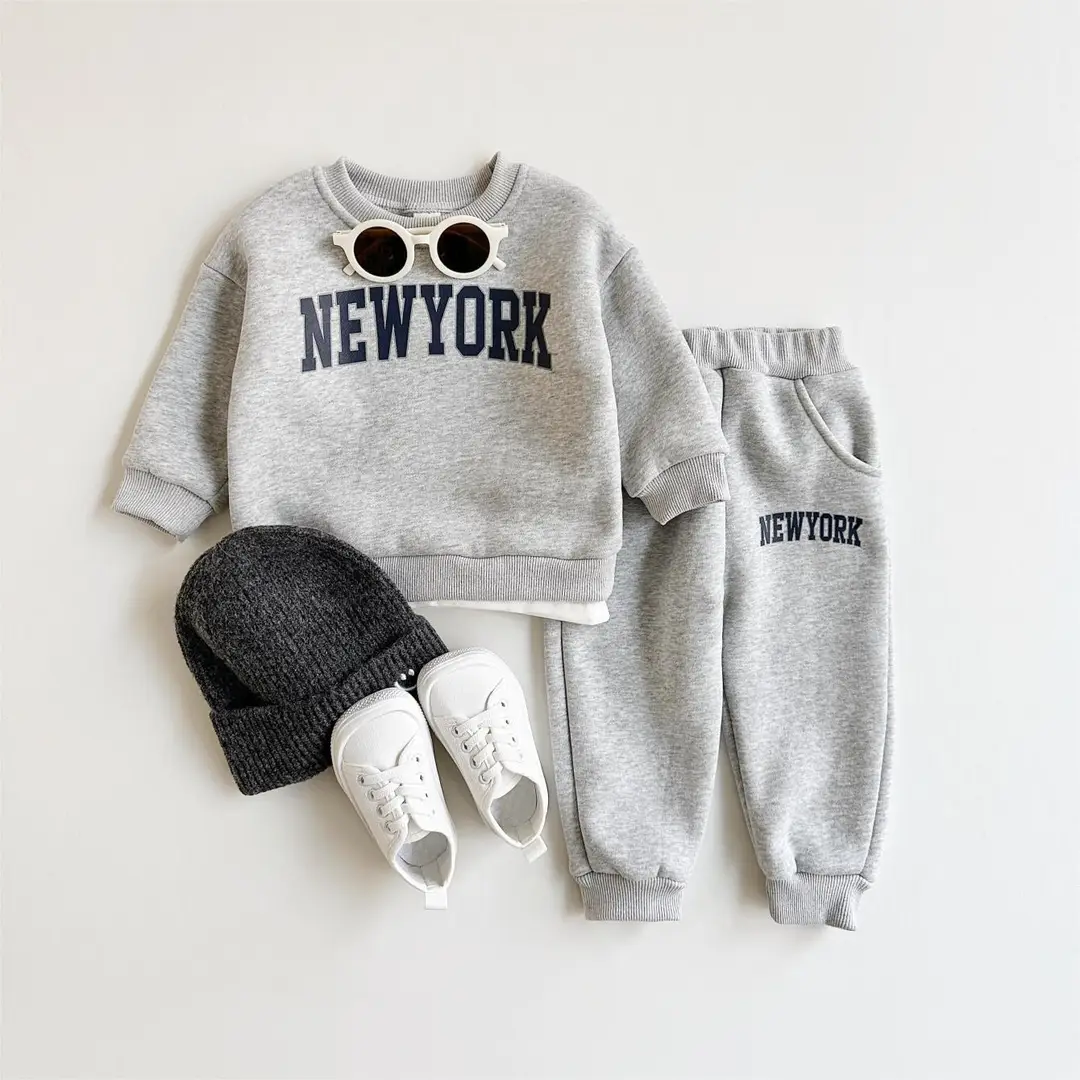 Baby Boys' Letter Print Fake Two-Piece Long-Sleeved Sweatshirt Plus Sports Trousers Fleece Thick Autumn and Winter Two-Piece Set