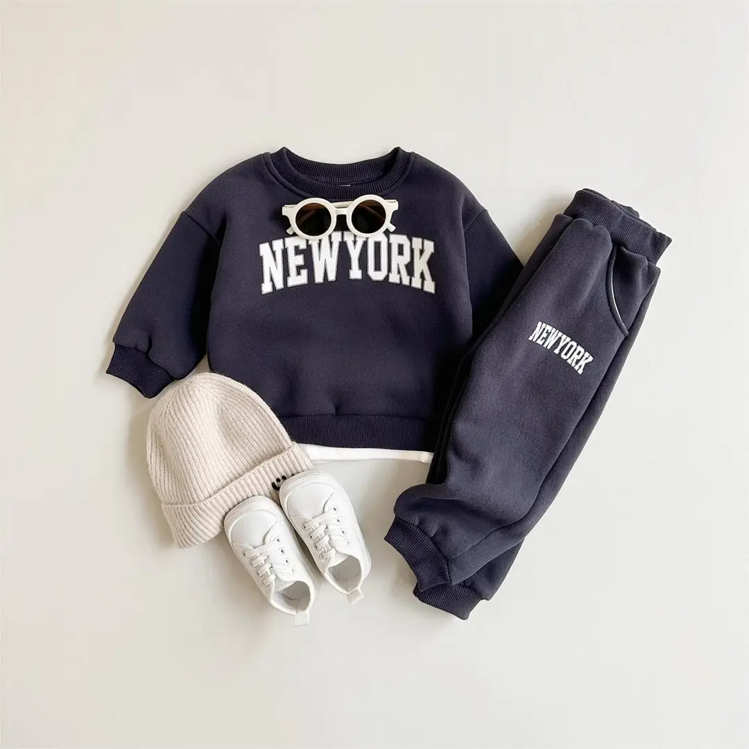 Baby Boys' Letter Print Fake Two-Piece Long-Sleeved Sweatshirt Plus Sports Trousers Fleece Thick Autumn and Winter Two-Piece Set — feature 13