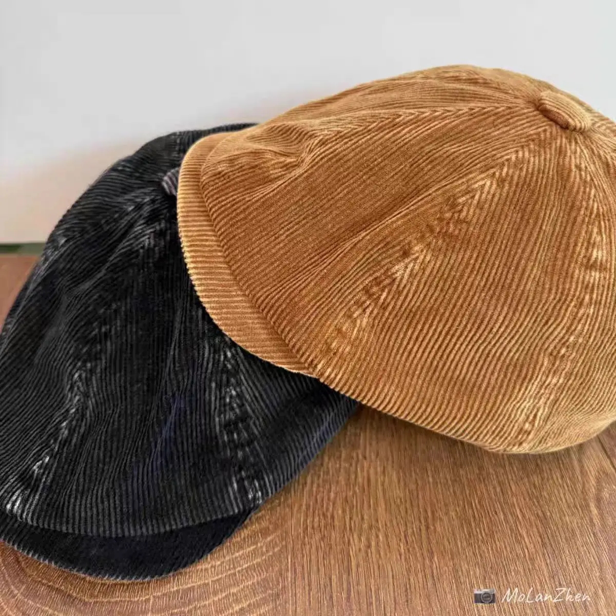 Japanese Retro Corduroy Women's Cap Brown — feature 4