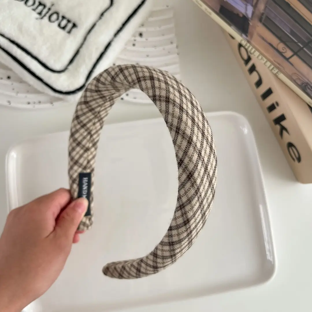 Korean-Style Artistic Academy Pattern Headband with Vintage High Crown Sponge Wide Headband for Girls, Elegant Hair Accessory — feature 6