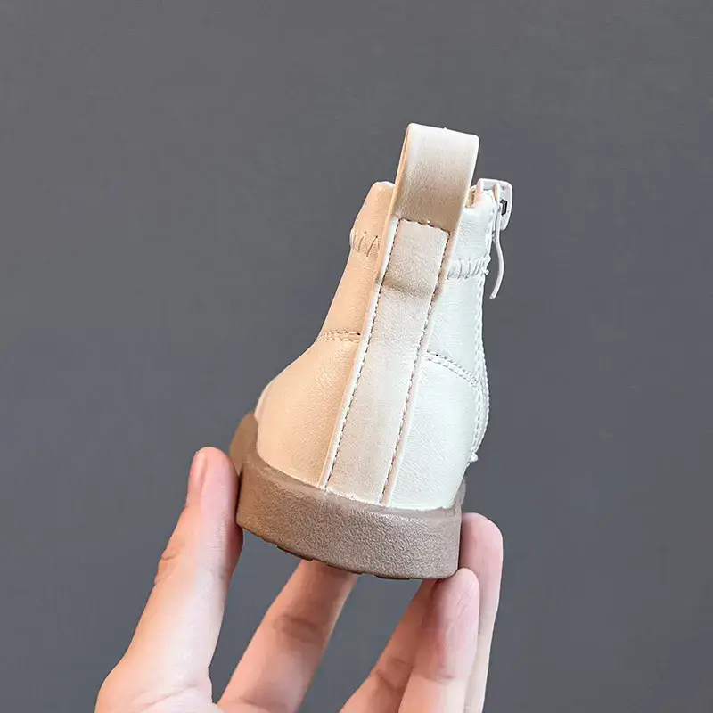 Black Leather Toddler Boots for Girls One-Year-Old — feature 14