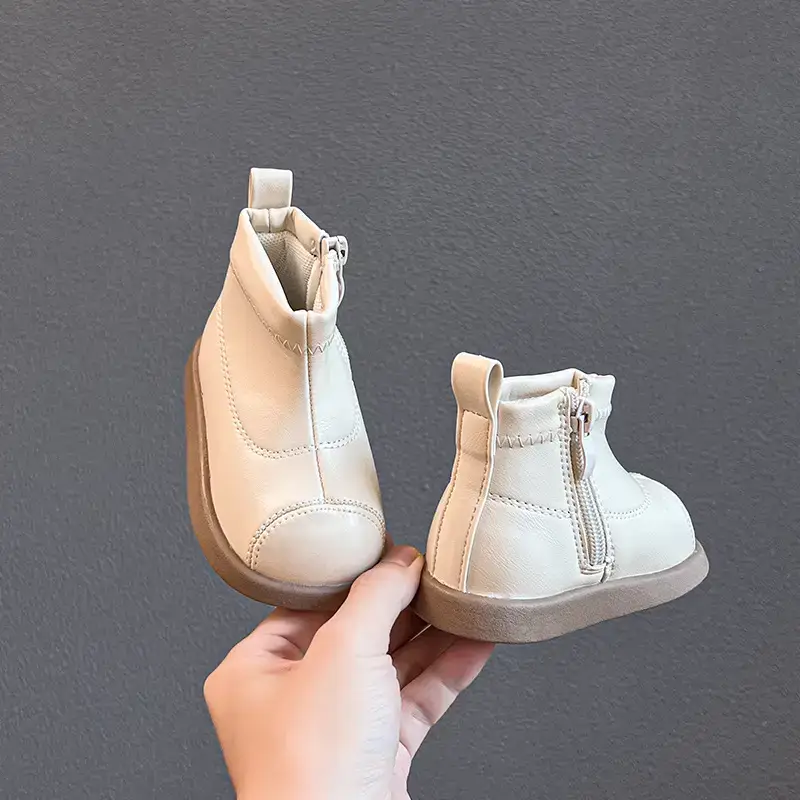 Black Leather Toddler Boots for Girls One-Year-Old — feature 8