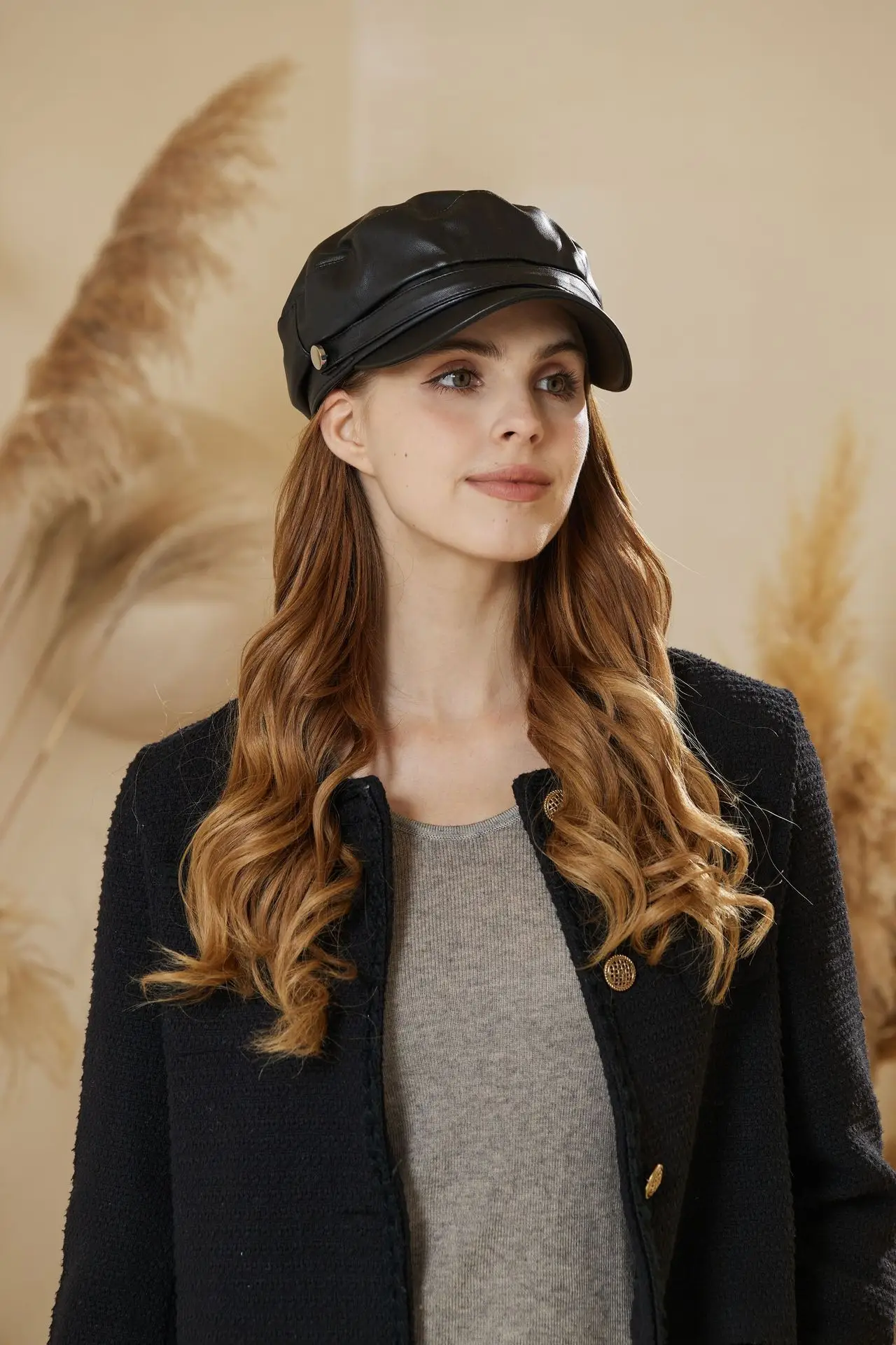 Women Japanese Retro Pu Leather Beret Hat Large Head Circumference — feature 3