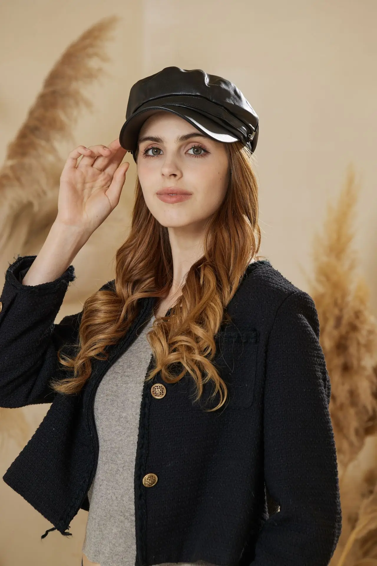 Women Japanese Retro Pu Leather Beret Hat Large Head Circumference — feature 8