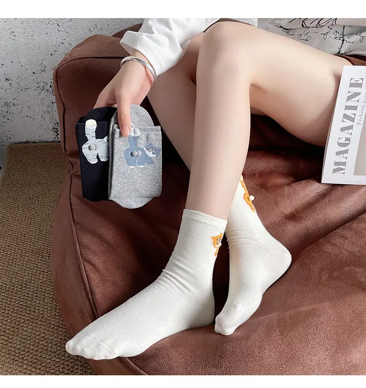Cute Cartoon Cat Socks for Women Mid-Calf Cotton — feature 11
