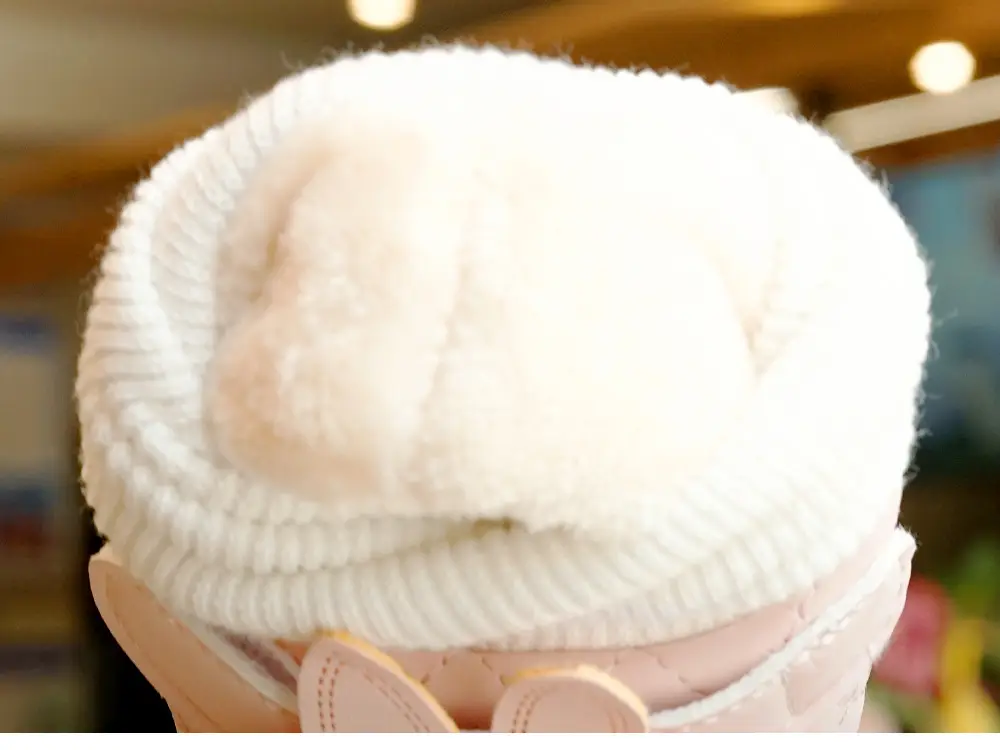 White Fleece Baby Shoes 0-1 Year Non-Slip Winter — feature 1