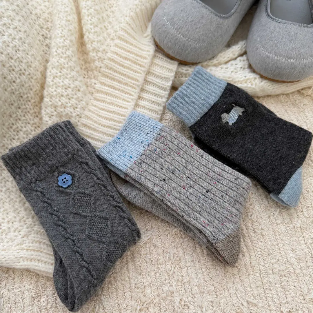 Little Red Book's Best-Selling Model! Winter Wool Socks Combination Gray Button Thickeneded Warm Pile Socks Mid-Calf Socks for Women — feature 6