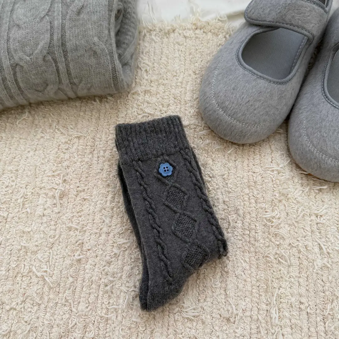 Little Red Book's Best-Selling Model! Winter Wool Socks Combination Gray Button Thickeneded Warm Pile Socks Mid-Calf Socks for Women
