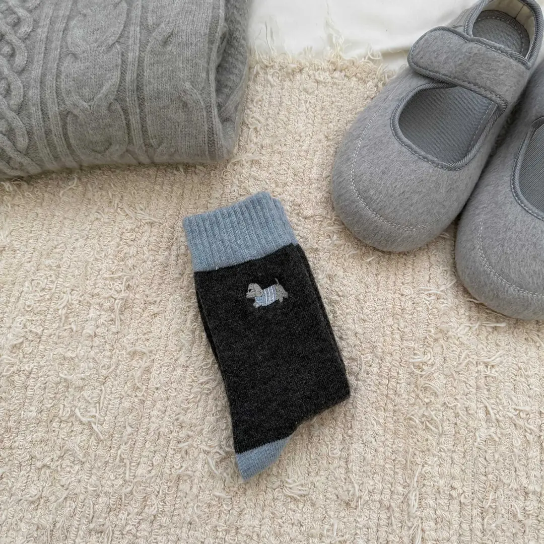 Little Red Book's Best-Selling Model! Winter Wool Socks Combination Gray Button Thickeneded Warm Pile Socks Mid-Calf Socks for Women