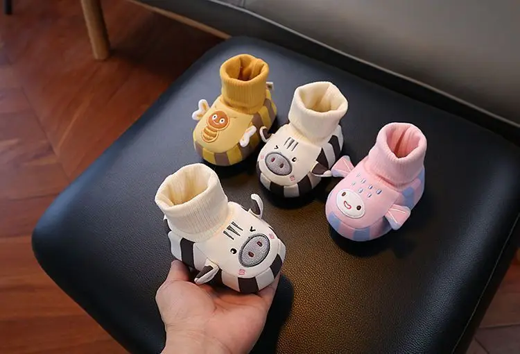 Baby Spring & Fall Shoes Soft Sole Toddler Newborn Shoes — feature 2