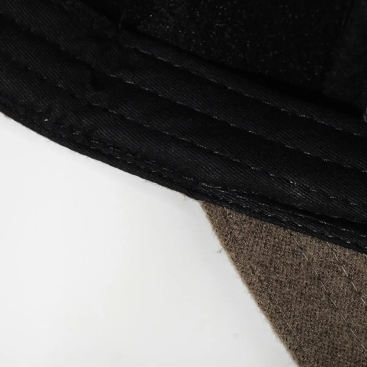 Men Winter Beige Baseball Cap with Embroidered Letter - Image 8