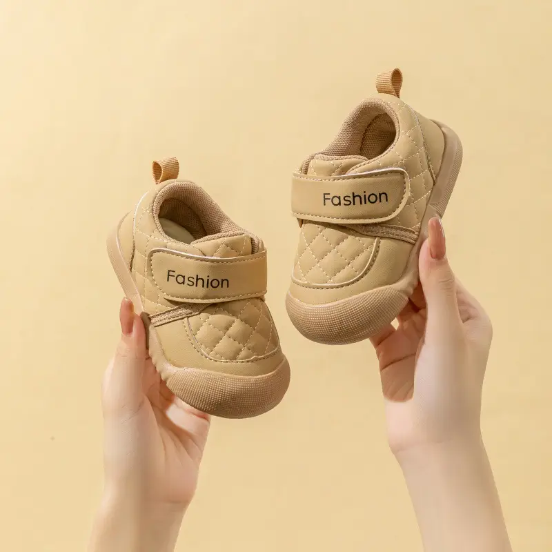 2026 Autumn Infant Walking Shoes White Soft Sole