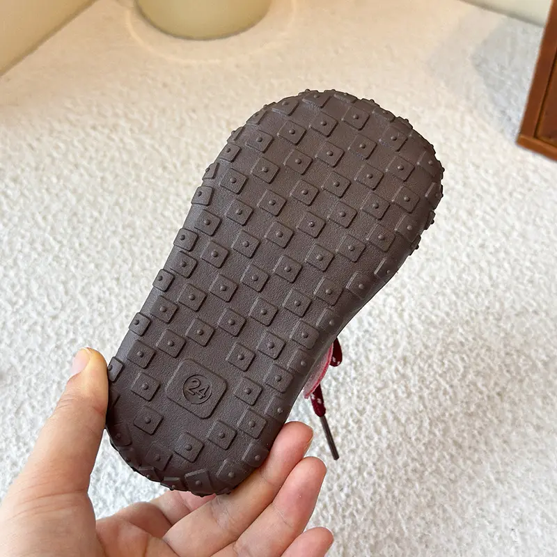 Kids Spring & Fall Sneakers Grey Soft Soled — feature 17