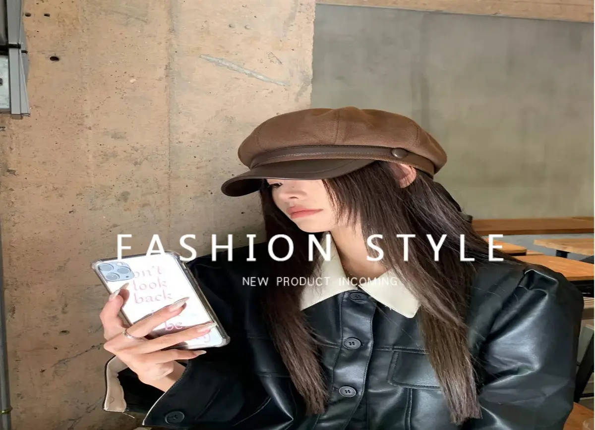 Women Face-Slimming Cloud Cap Autumn Winter Melard Outfit — feature 1