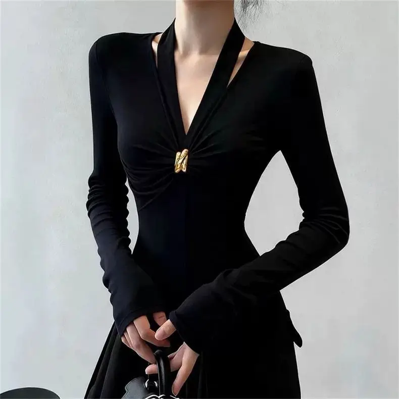 Early Autumn New Black Slim Fit Elegant Top Fashionable High-End Design V Neck Pleated Long-Sleeved T-Shirt — feature 2