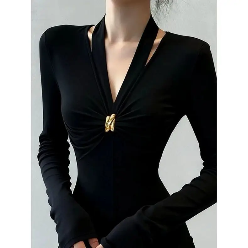 Early Autumn New Black Slim Fit Elegant Top Fashionable High-End Design V Neck Pleated Long-Sleeved T-Shirt — feature 4