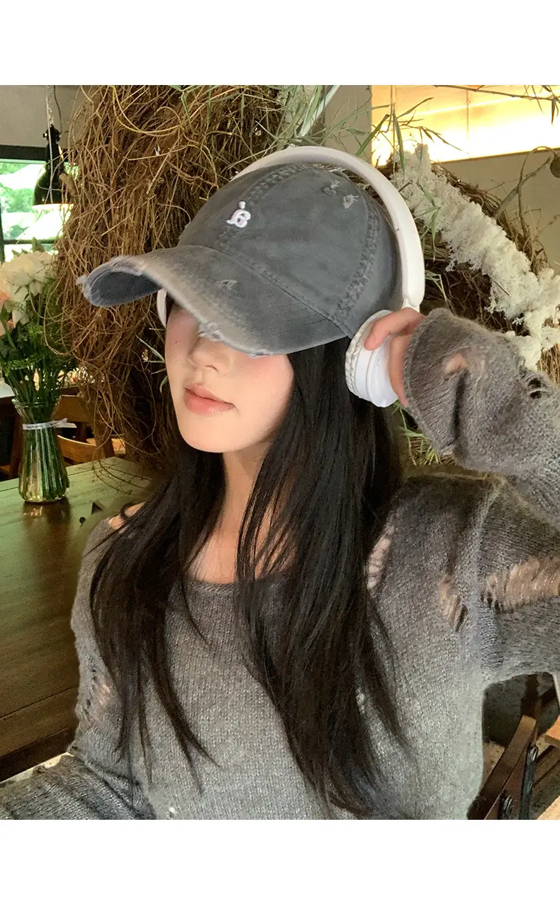 American Retro Letter Embroidery Distressed Baseball Cap for Women 2025 — feature 9