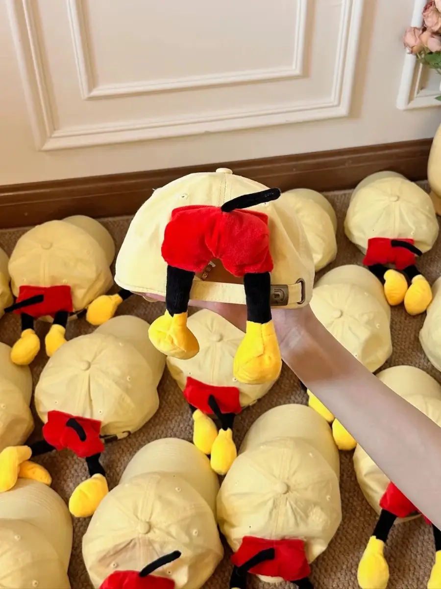 Mickey Bow Cap for Women Sunshade Spring Autumn — feature 2