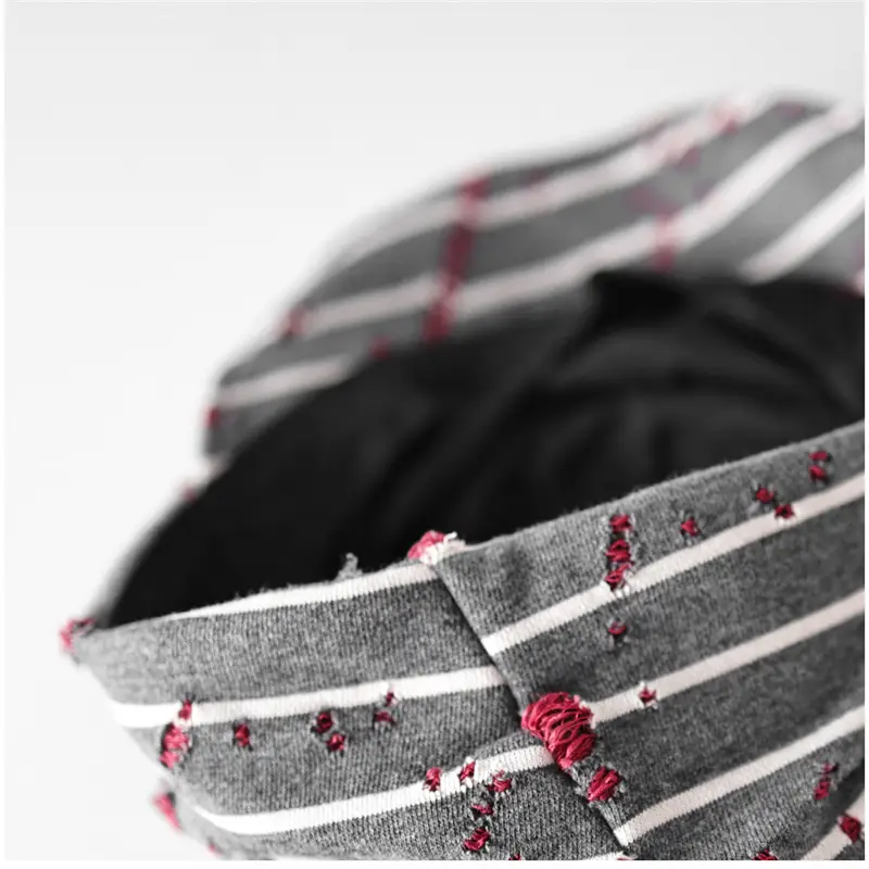 Retro Striped Ripped Baseball Cap for Women