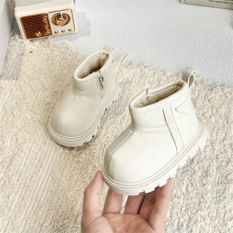 Black Wool-Insulated Toddler Boots for Winter — feature 14