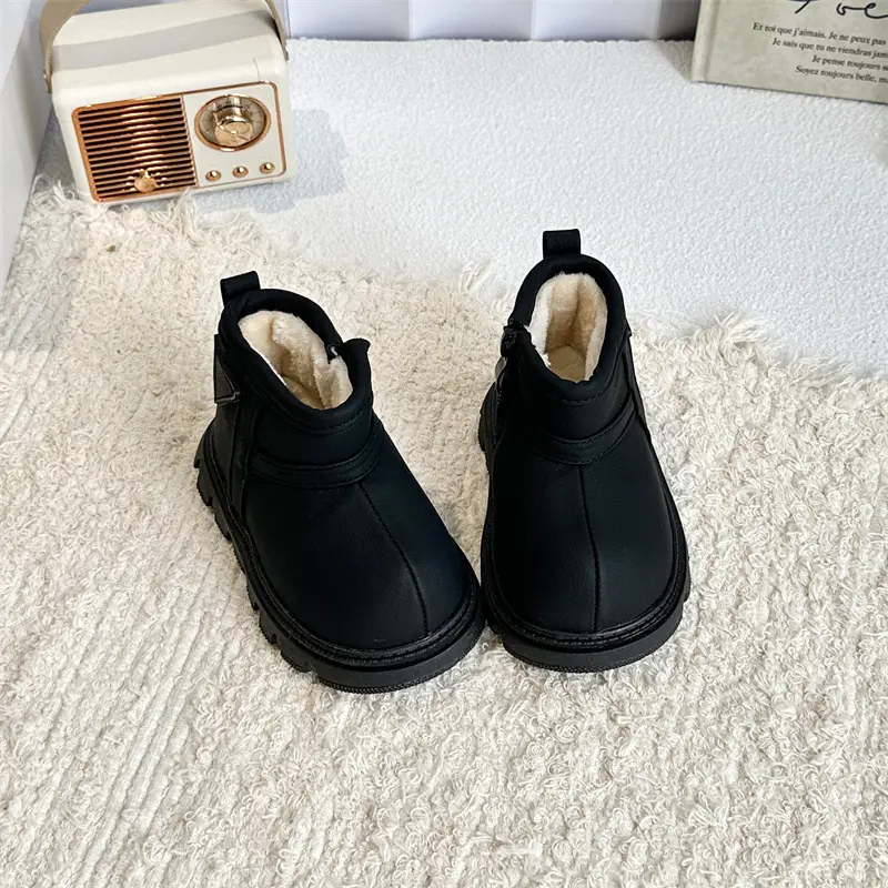 Black Wool-Insulated Toddler Boots for Winter — feature 23