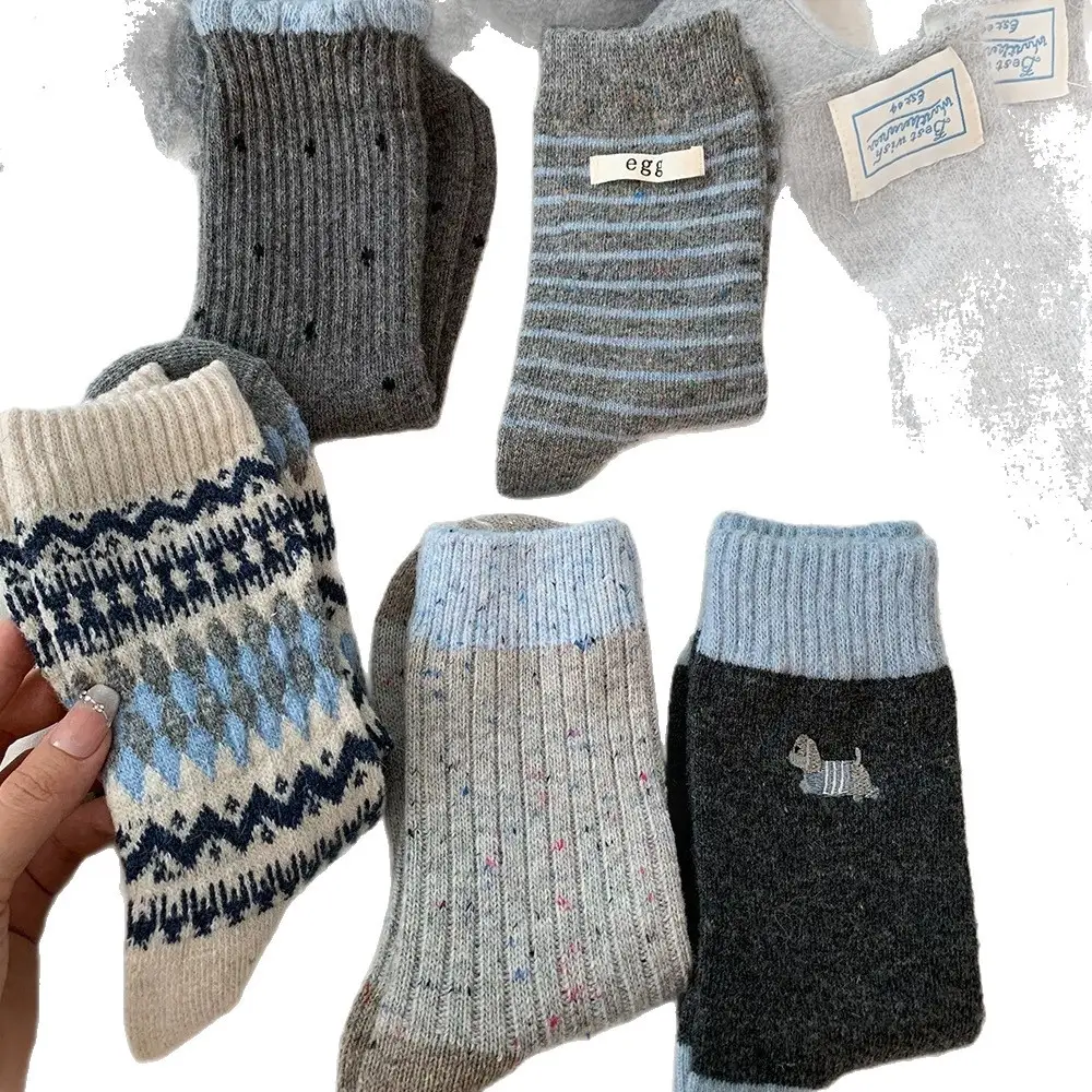 Little Red Book's Best-Selling Model! Winter Wool Socks Combination Gray Button Thickeneded Warm Pile Socks Mid-Calf Socks for Women - Image 6