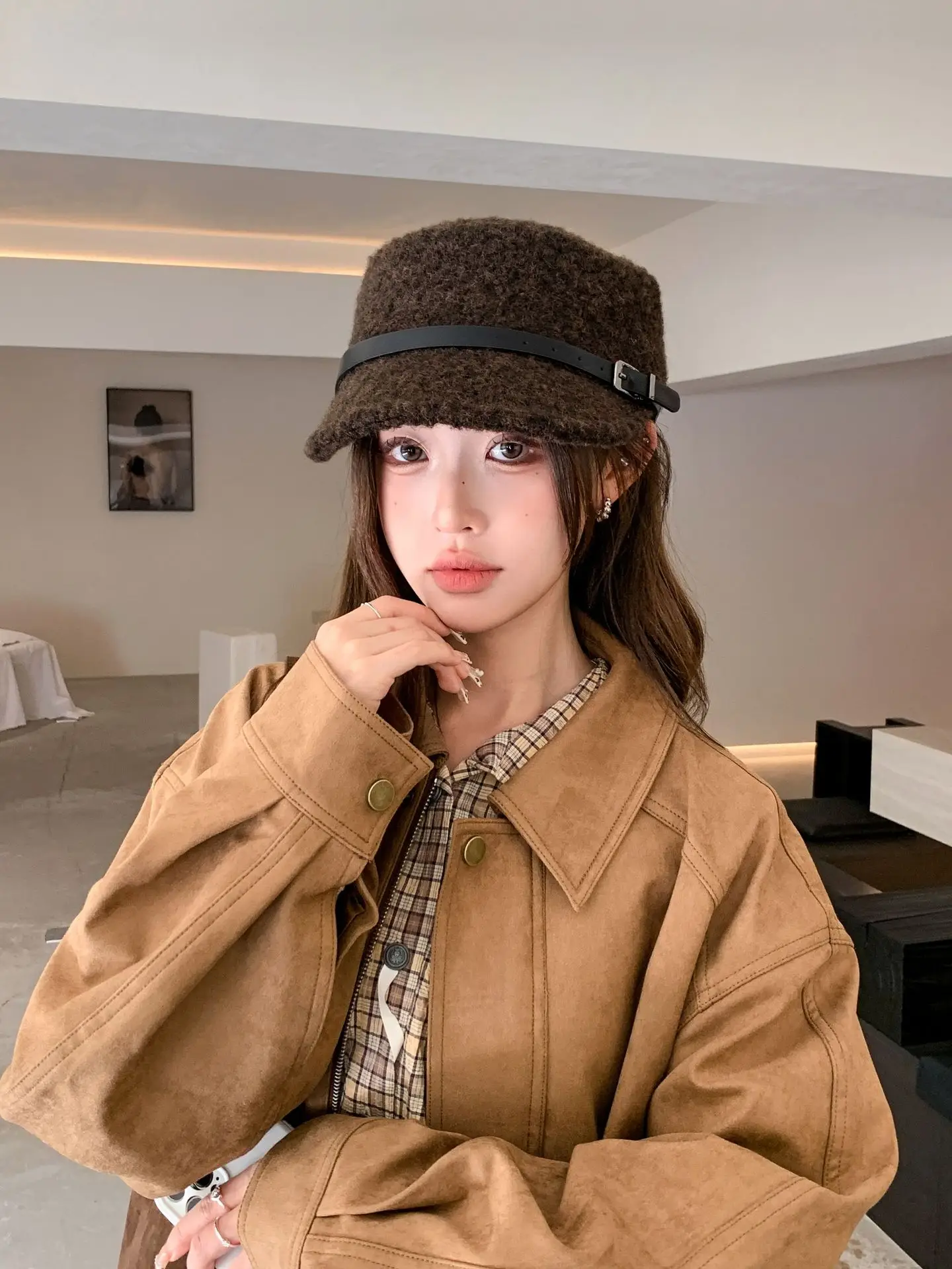 Lamb Wool Baseball Cap for Women Warm Winter Cap — feature 10