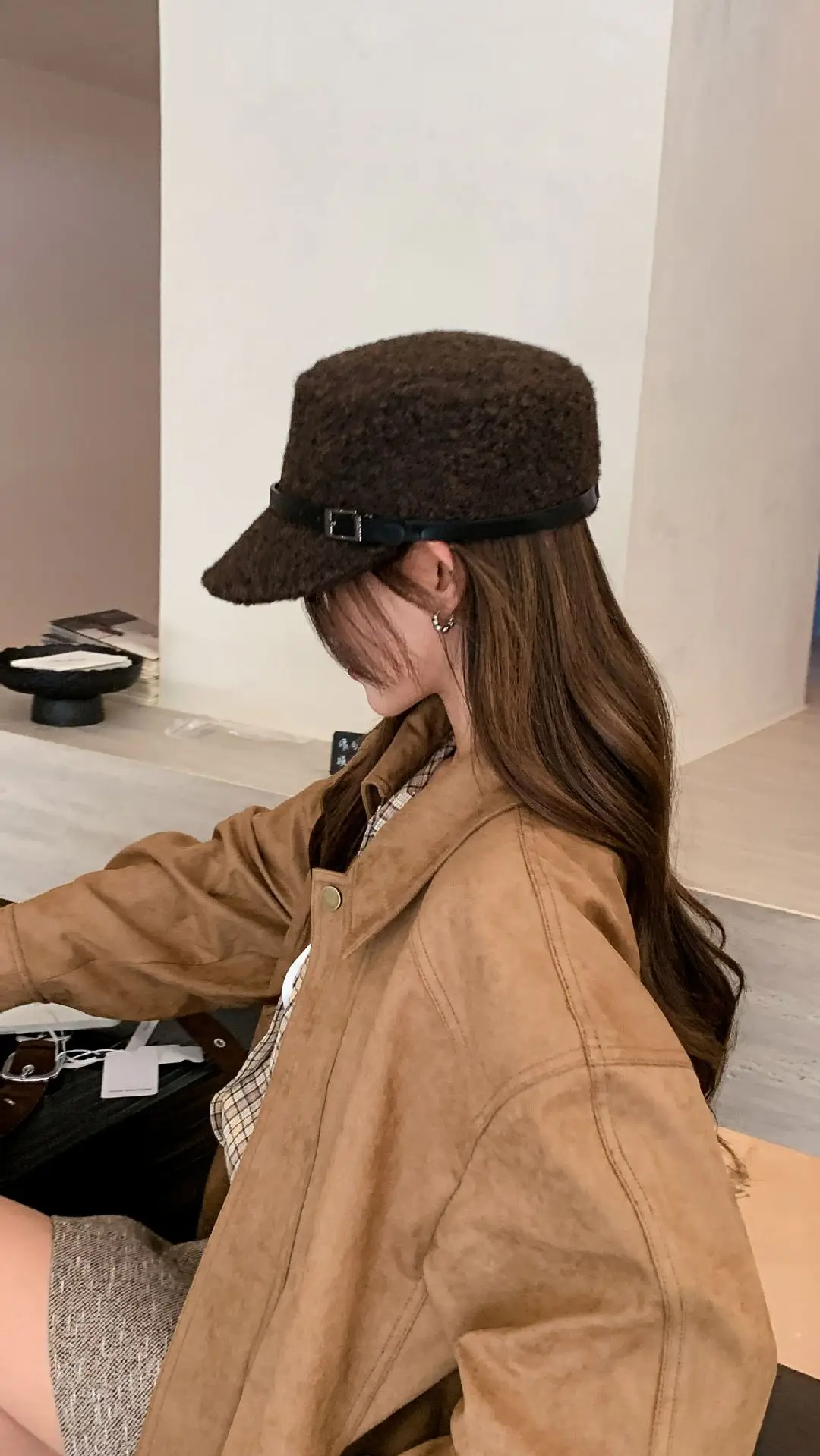 Lamb Wool Baseball Cap for Women Warm Winter Cap — feature 15