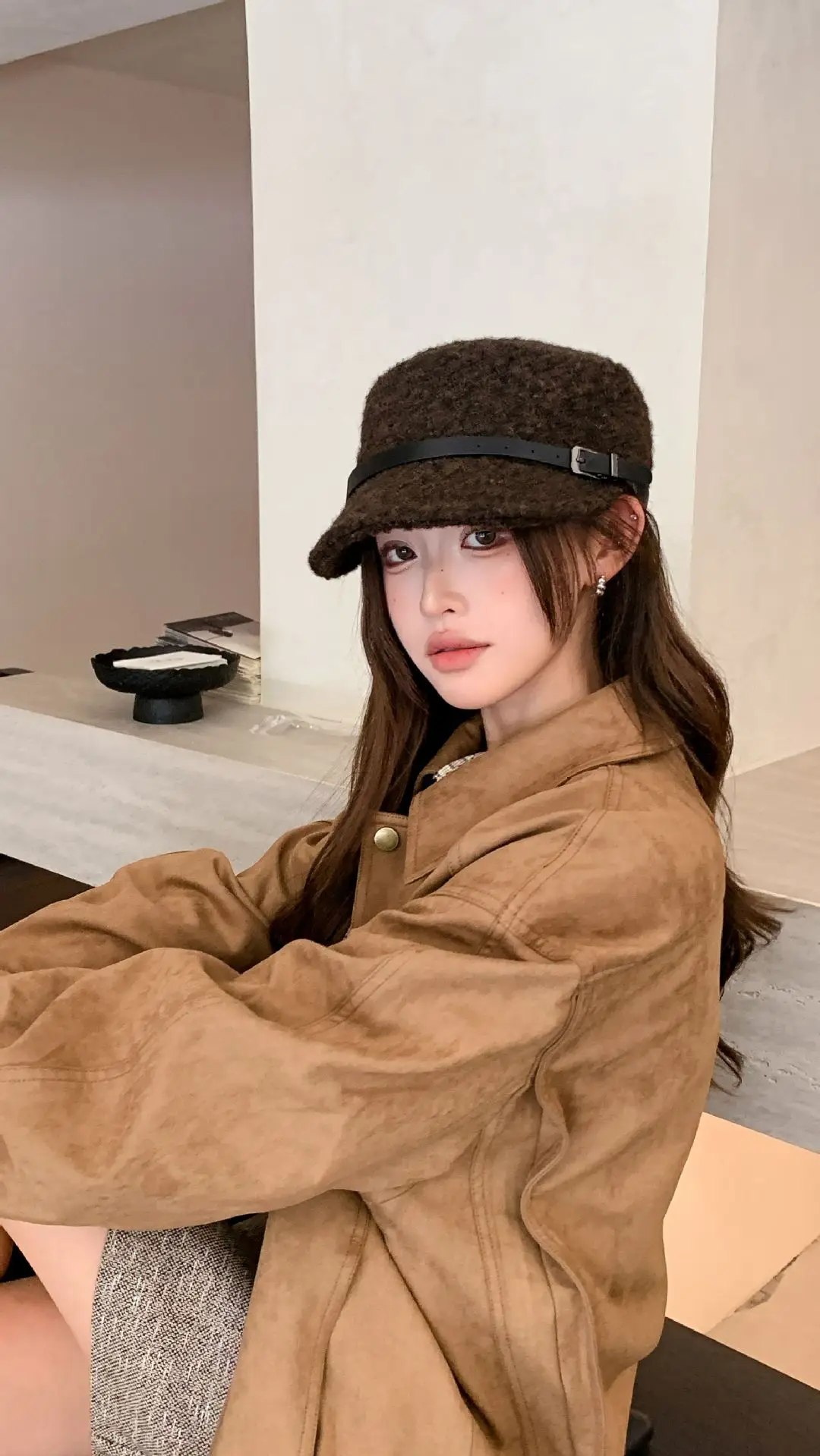Lamb Wool Baseball Cap for Women Warm Winter Cap — feature 16