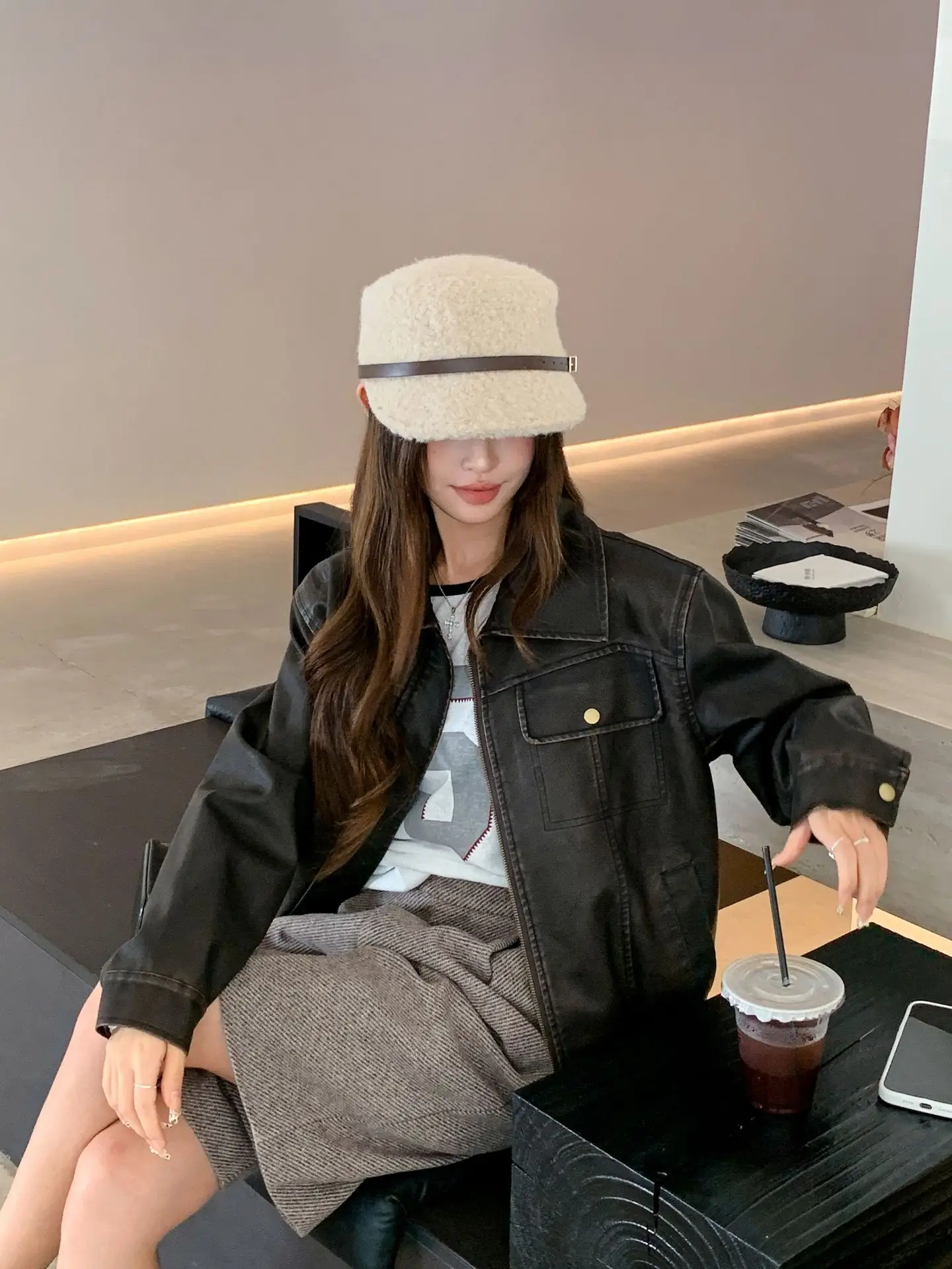 Lamb Wool Baseball Cap for Women Warm Winter Cap — feature 21