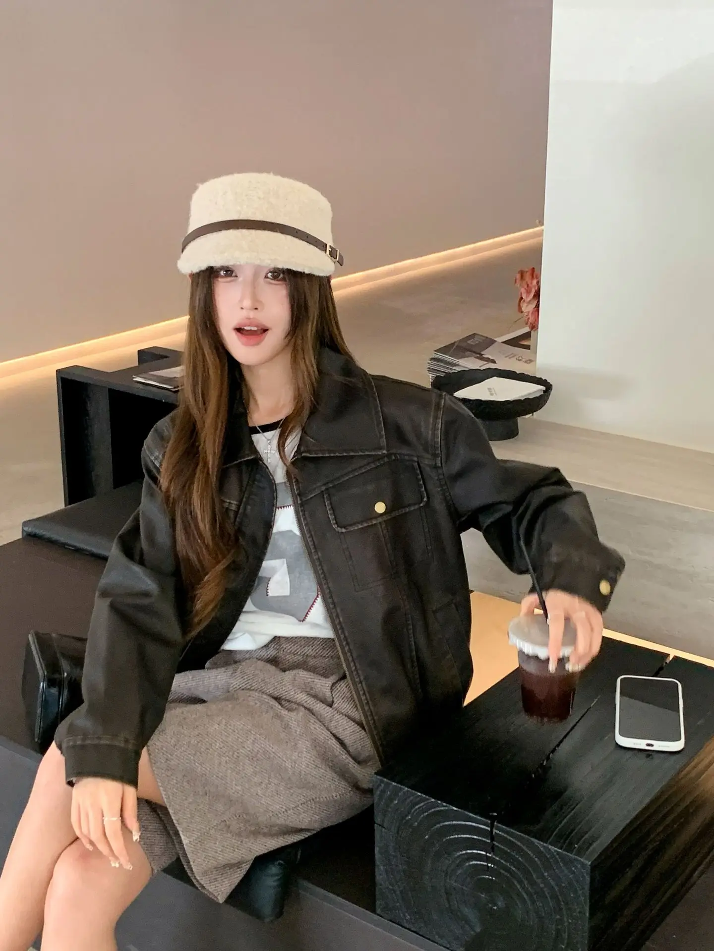 Lamb Wool Baseball Cap for Women Warm Winter Cap — feature 22