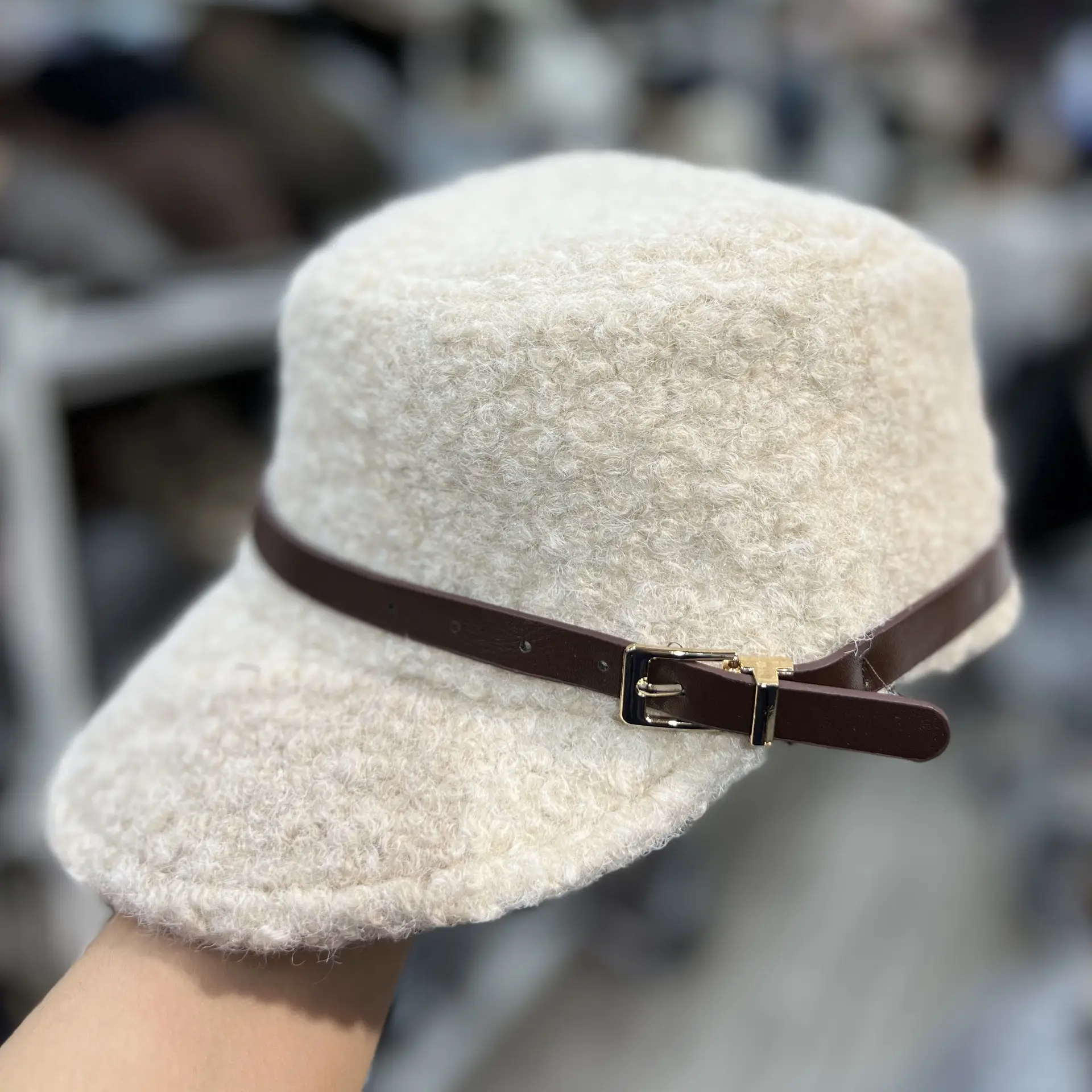 Lamb Wool Baseball Cap for Women Warm Winter Cap — feature 4