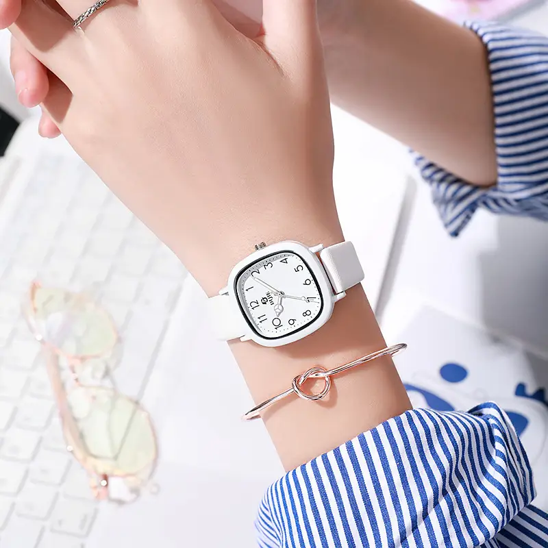 Good-Looking Junior High School Students and Kidsren Niche Silent Civil Service Examination Watch 2025 New Watch Women's Model