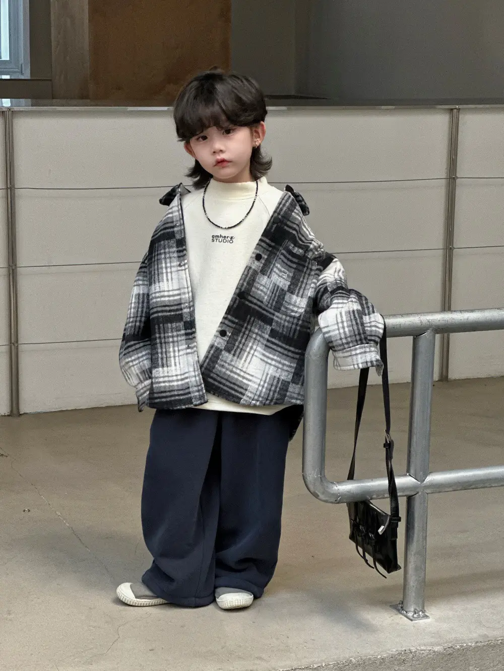 Boy's Velvet Long Sleeve T-Shirt Cream 2025 — feature 10