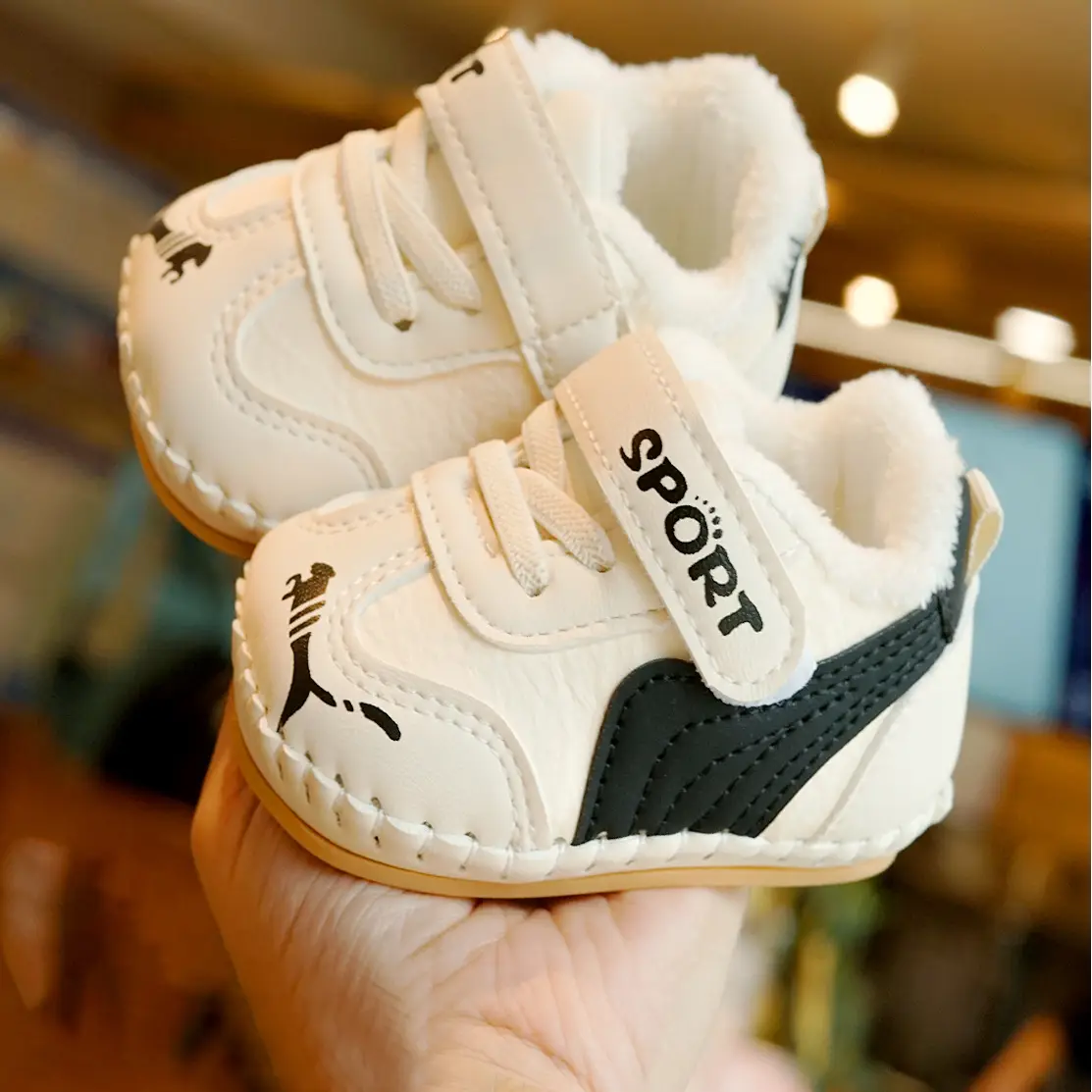 Baby Shoes White Fleece Lined Winter Toddler 0-1Y