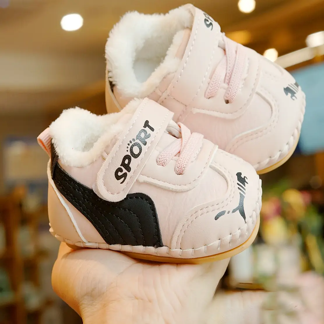 Baby Shoes White Fleece Lined Winter Toddler 0-1Y