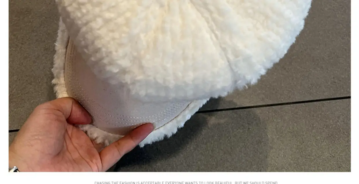 White Embroidered Wool Cap for Women Winter Warm Face-Slimming Hat — feature 8