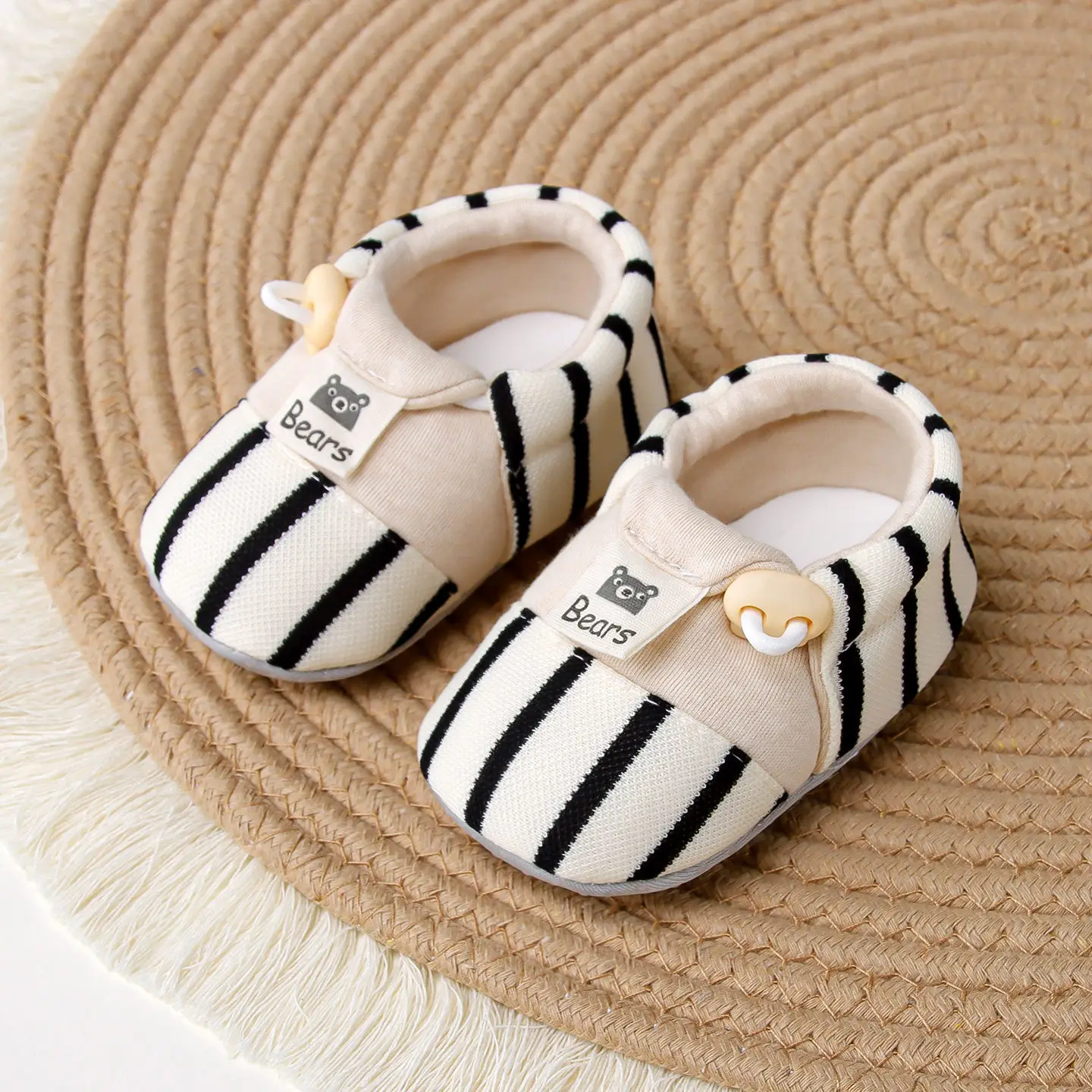 Jingqi Baby Slip-On Shoes for 0-6 Months Non-Slip
