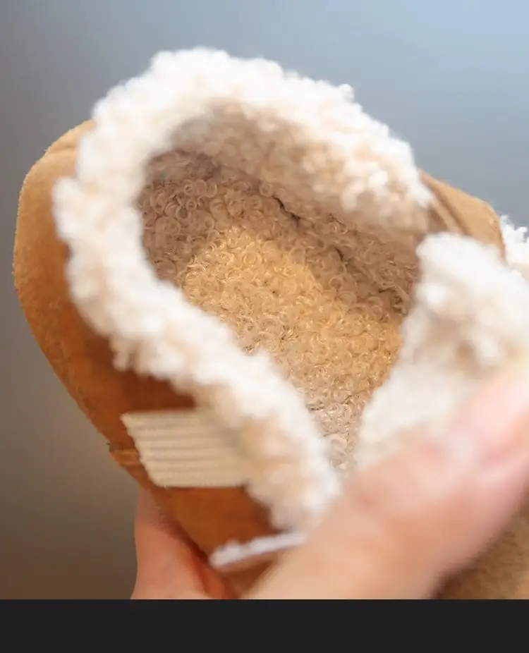 Baby Girl Fleece Lined Birkenstock Shoes Brown — feature 18