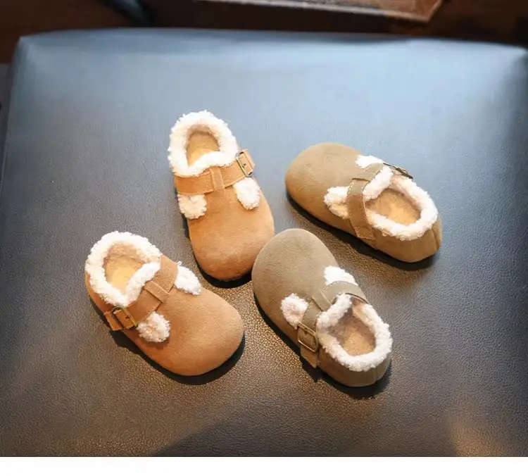 Baby Girl Fleece Lined Birkenstock Shoes Brown — feature 2
