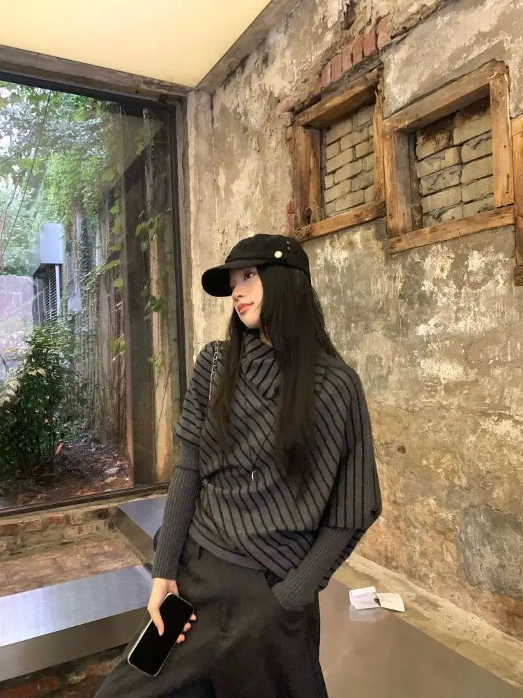 Striped Irregular Bat Sleeve Knit Sweater for Women, Autumn and Winter Design, Niche Slim Fit Inner Sweater Base Top — feature 2