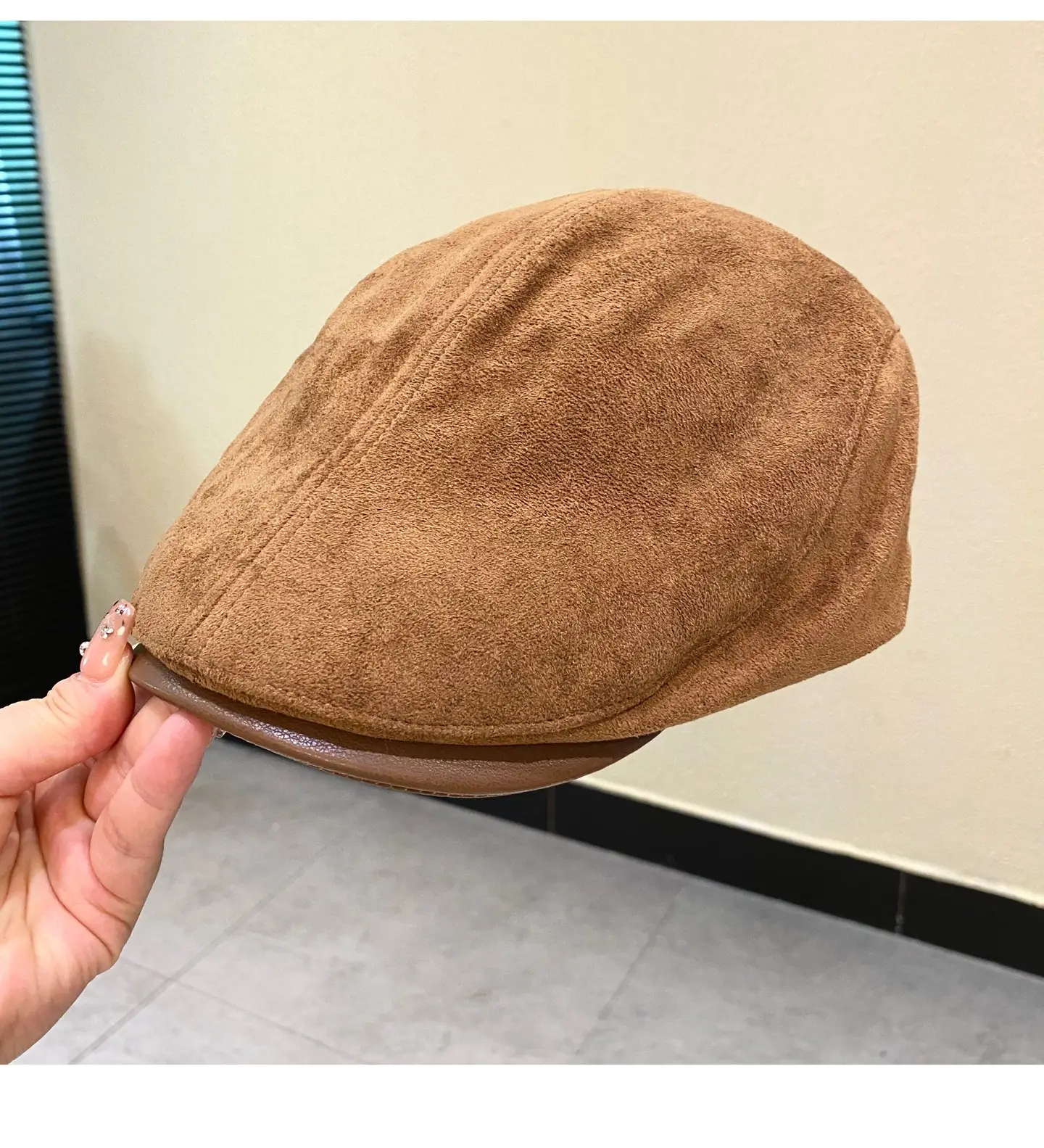 Japanese Suede Duckbill Cap Women Winter Autumn Brown White — feature 8