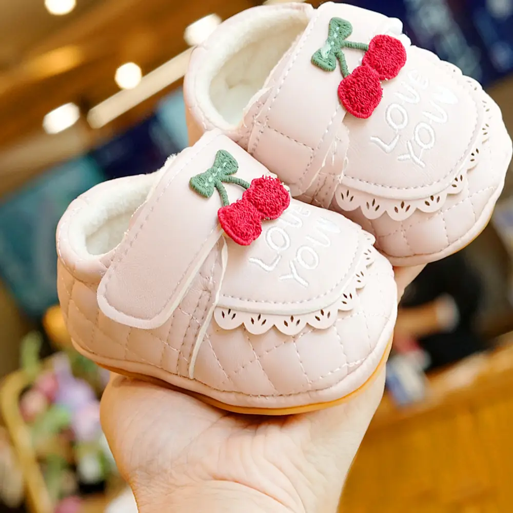 Baby Shoes White Fleece Lined Winter Toddler 0-1Y
