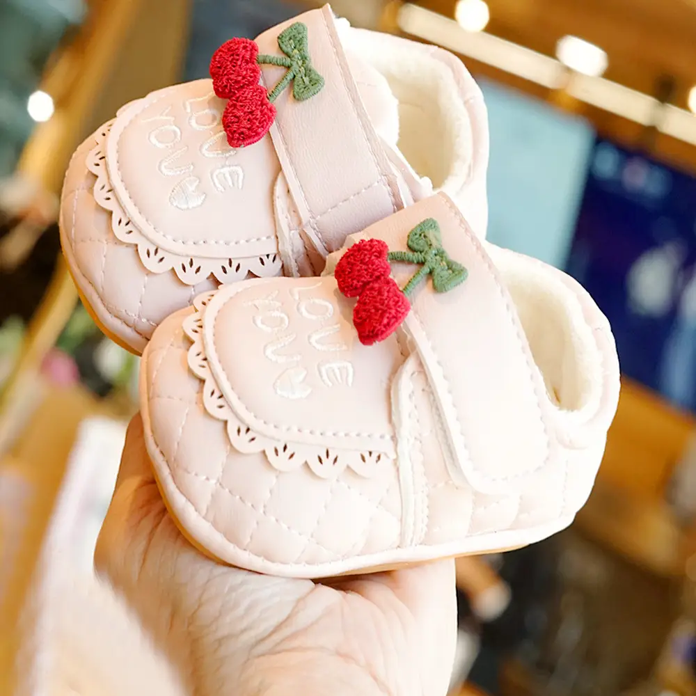 Baby Shoes White Fleece Lined Winter Toddler 0-1Y