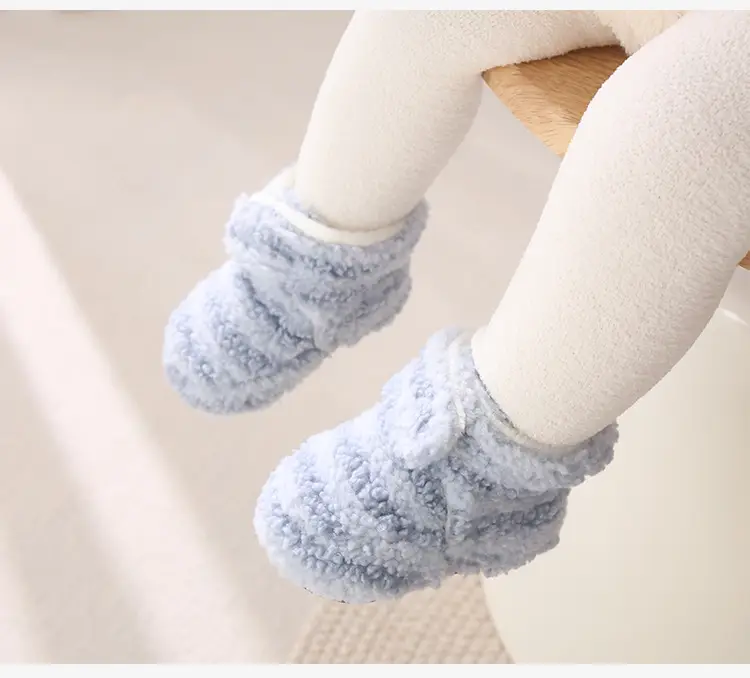 Baby Fleece Lined Anti-Slip Shoes Covers for Kids — feature 20