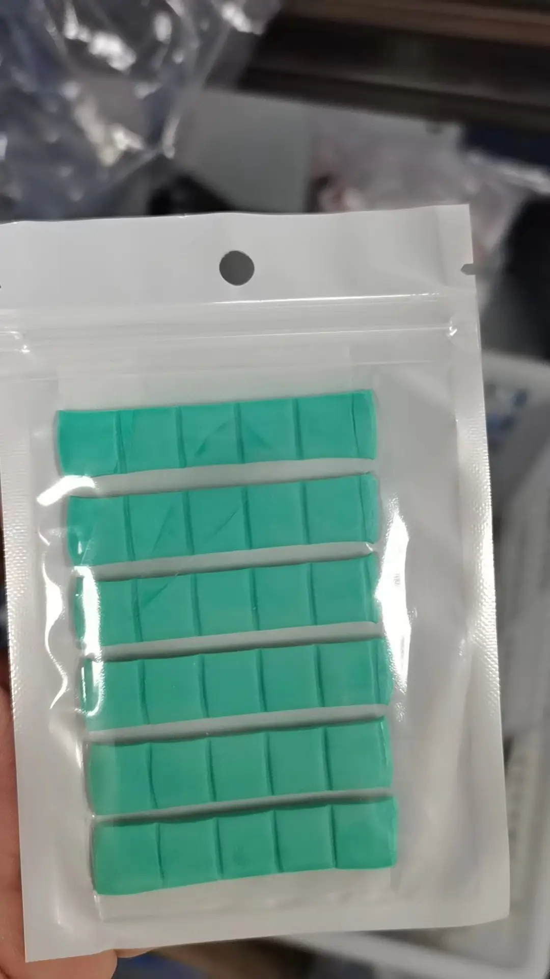 Shipped from Yiwu. [Seamless Blue Nail-Free Glue] New Domestic Product Reusable Plasticine Clay Glue Blue Nail Glue