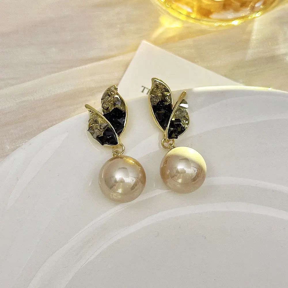 Silver Butterfly Pearl Earrings for Women - Image 15