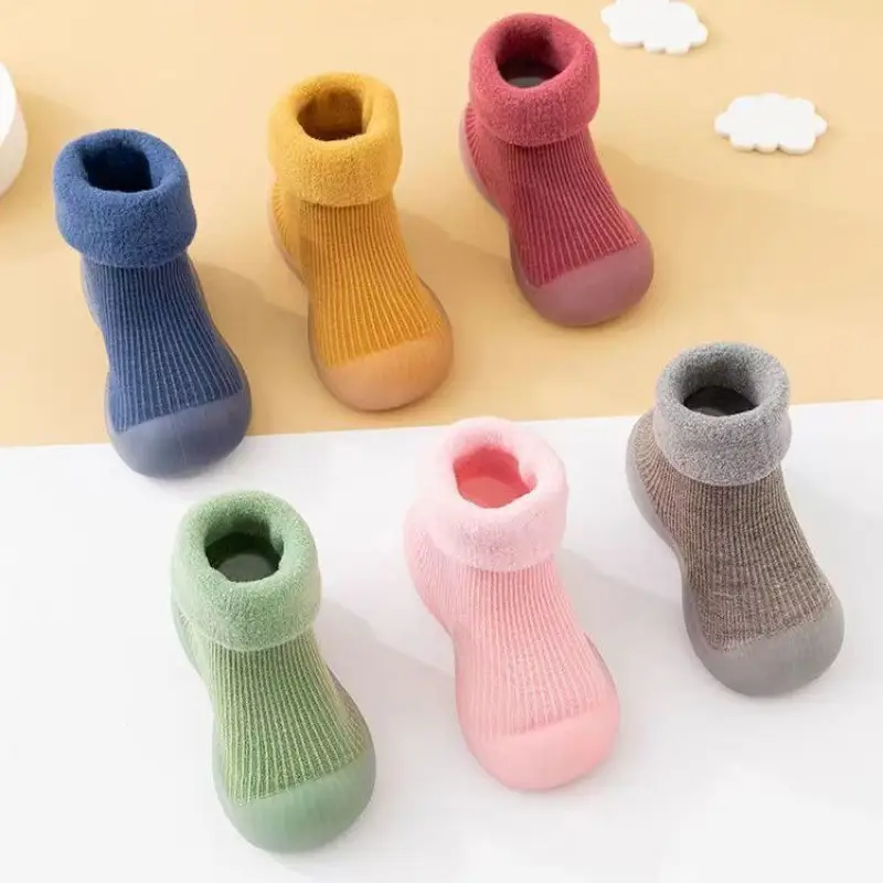 Baby Walking Shoes, Spring, Autumn and Winter Cotton Shoes, Soft Sole, Non-Slip, Fleece-Lined, for Babies Aged 1-2, Children's Indoor Shoes, Floor Shoes, Socks - Image 9