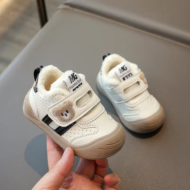 Baby Cartoon Bear Fleece-Lined Toddler Shoes 0-2-3 Years Old Winter Baby Boy Shoes Breathable Girls Fleece-Lined Toddler Shoes - Image 5