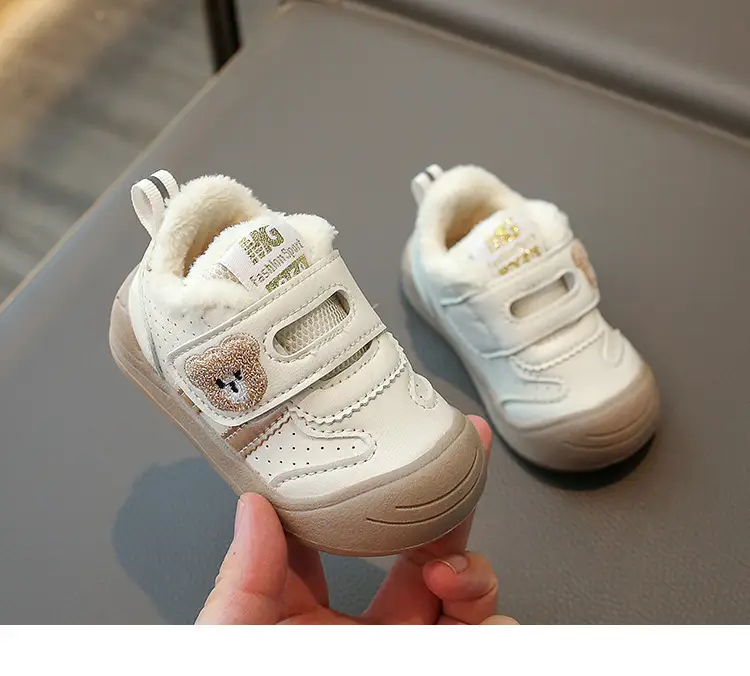 Baby Cartoon Bear Fleece-Lined Toddler Shoes 0-2-3 Years Old Winter Baby Boy Shoes Breathable Girls Fleece-Lined Toddler Shoes — feature 12